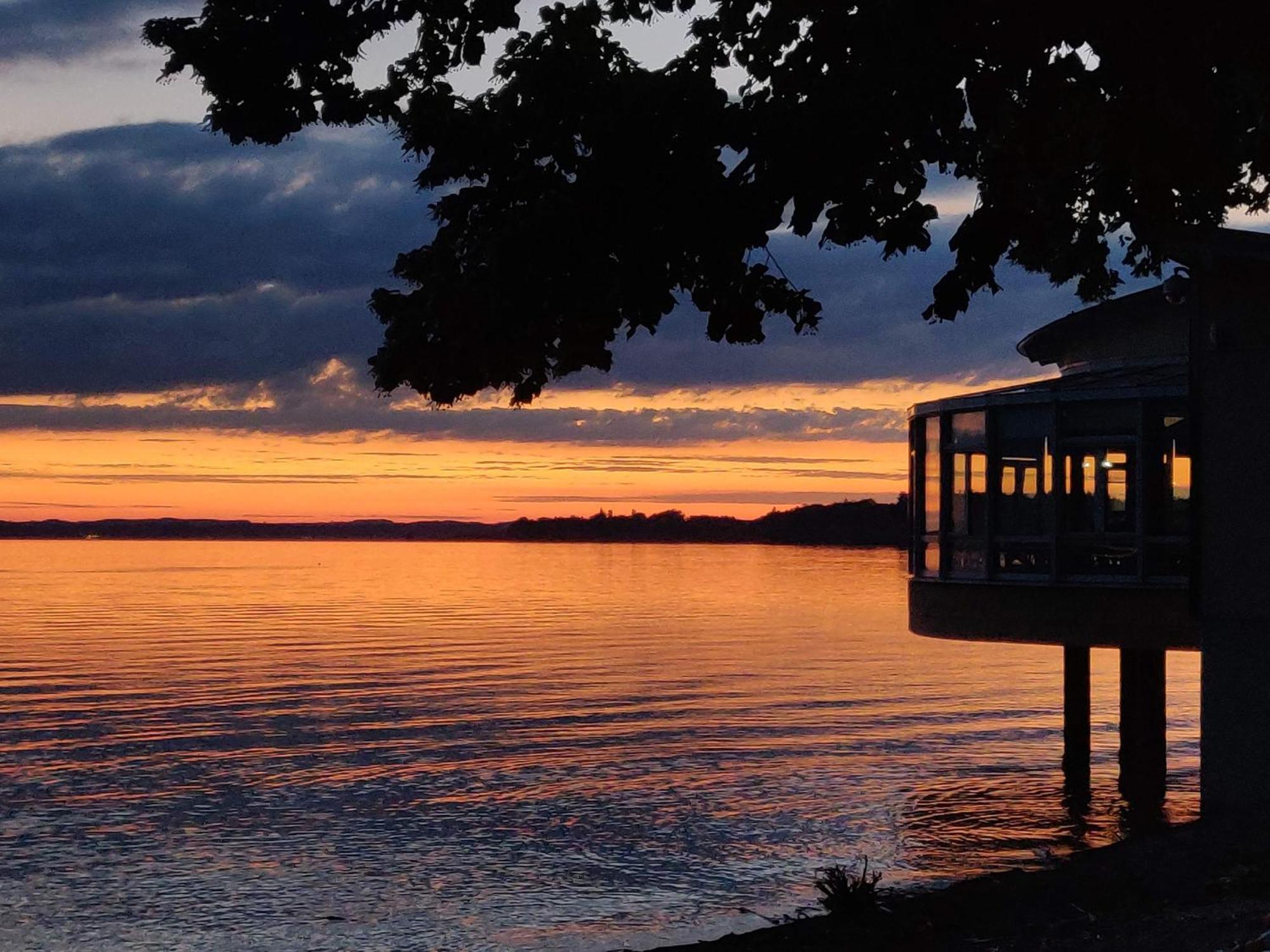 Chiemsee Apartments Altenmarkt an der Alz Rum bild